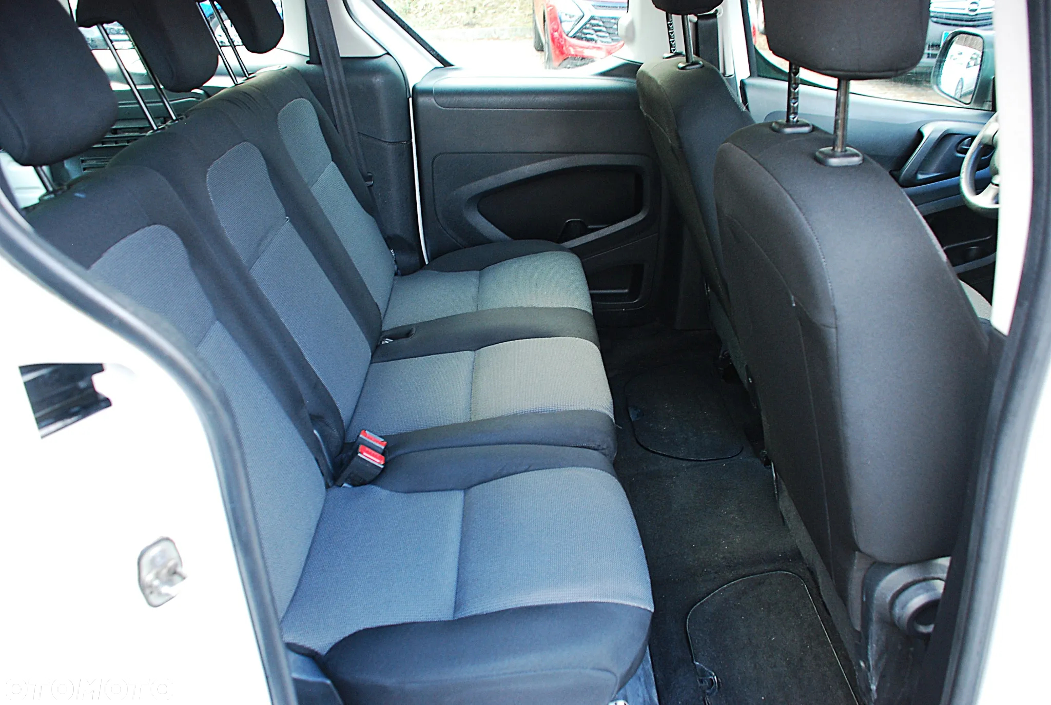 Peugeot Partner 1.6 VTi Access - 7