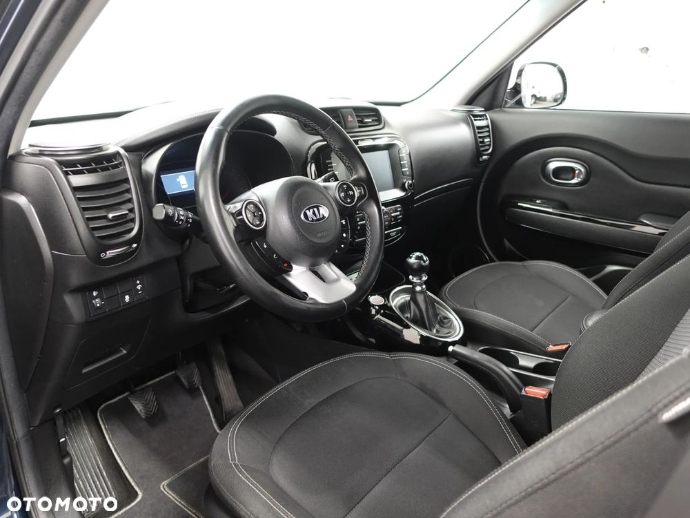 Kia Soul 1.6 CRDI Spirit - 19