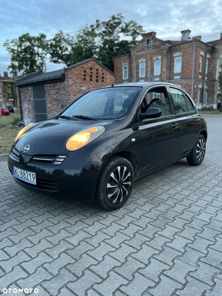 Nissan Micra - 2