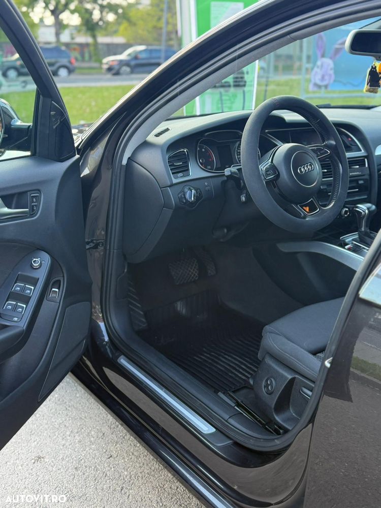 Audi A4 2.0 TFSI quattro S tronic S line Sportpaket - 11