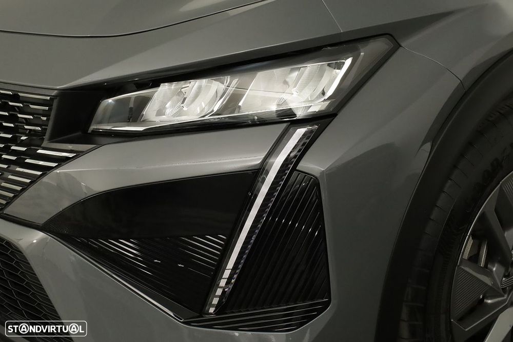 Peugeot 408 1.6 Hybrid Allure e-EAT8 - 6