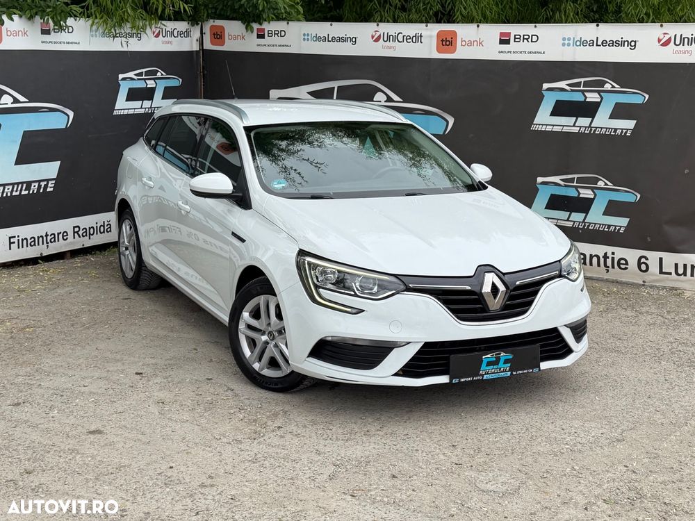 Renault Megane TCe 115 GPF LIFE - 29
