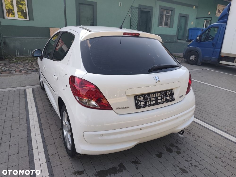 Peugeot 207 - 4