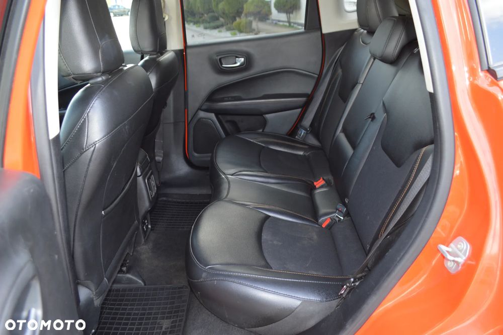 Jeep Compass - 13