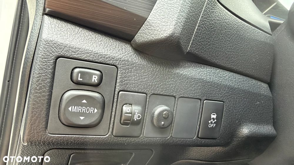 Toyota Auris 1.4 D-4D Comfort - 14