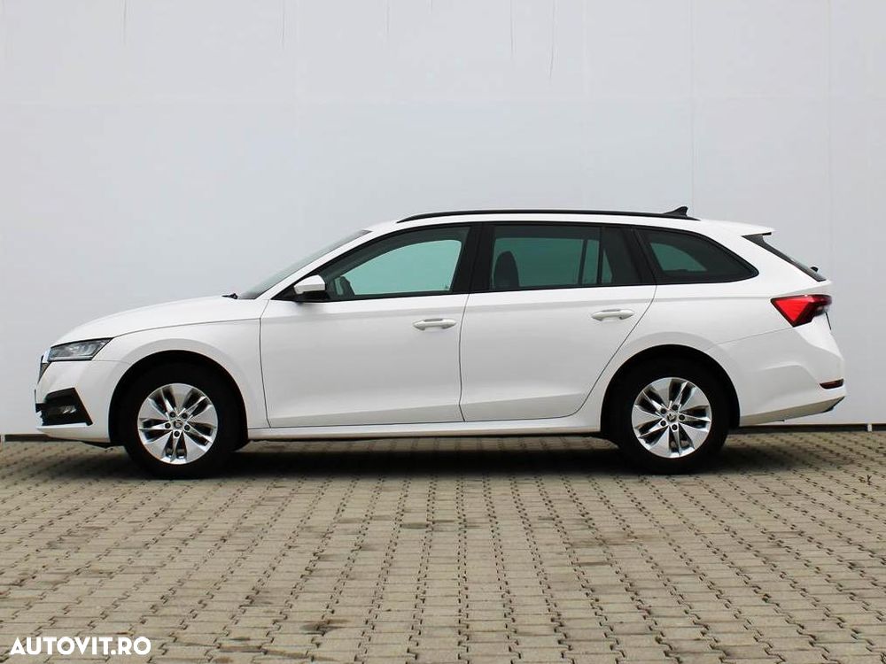 Skoda Octavia 2.0 TDI DSG Ambition - 2