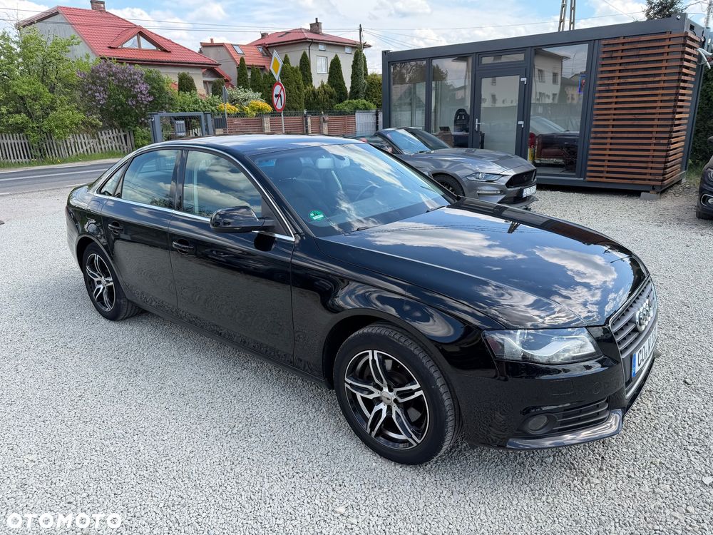 Audi A4 Limousine 2.0 TDI DPF Ambiente - 18