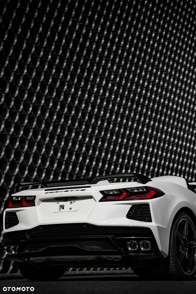 Chevrolet Corvette - 7