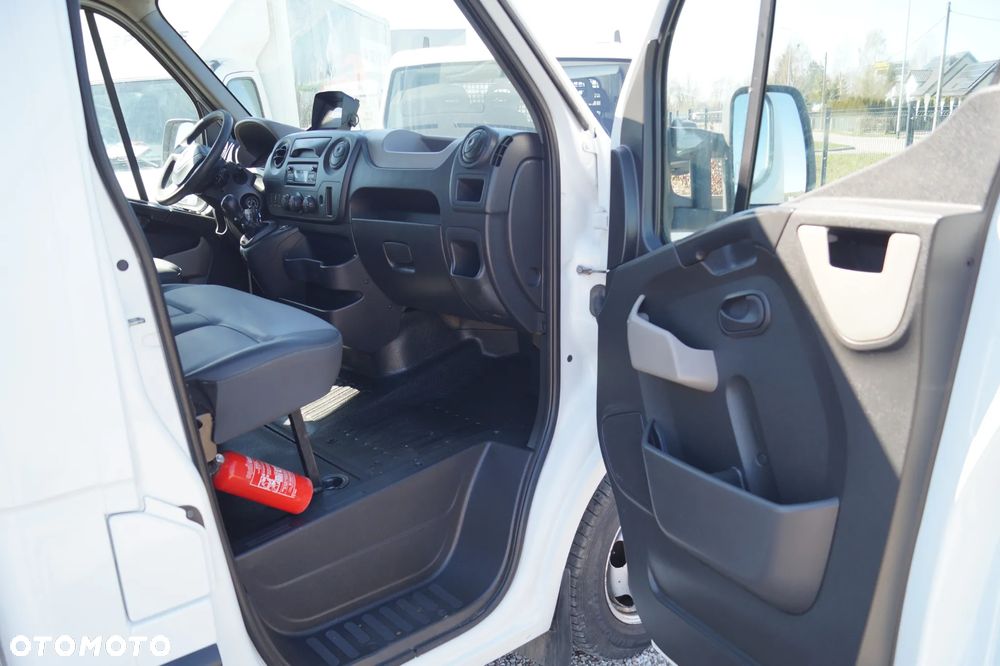 Renault Master - 29
