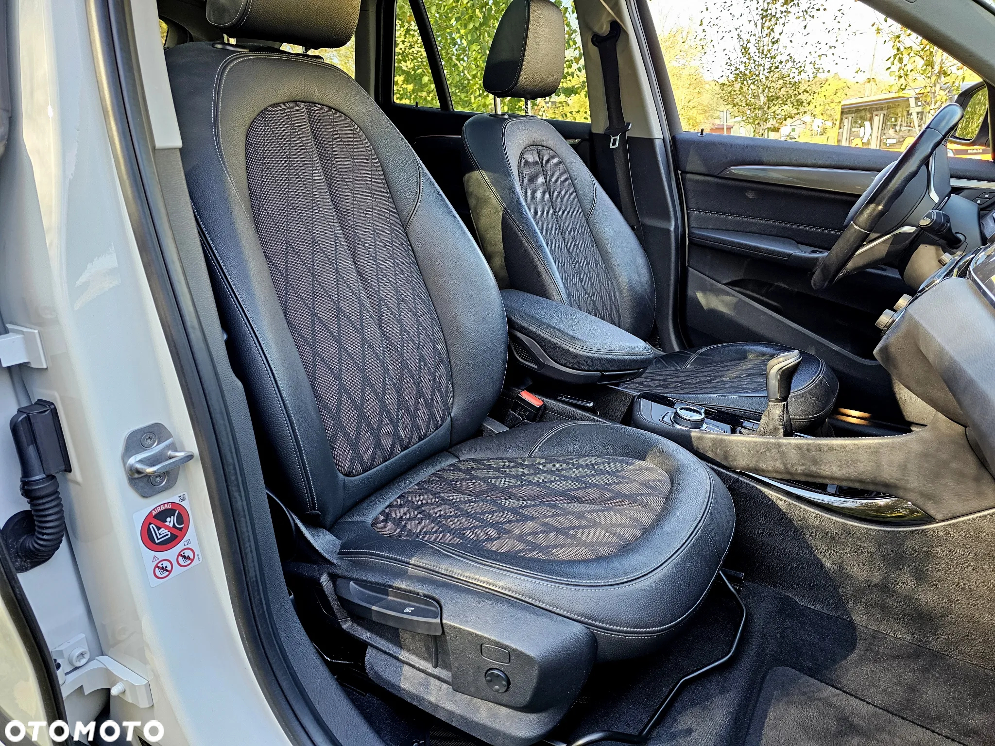 BMW X1 sDrive18d xLine - 9