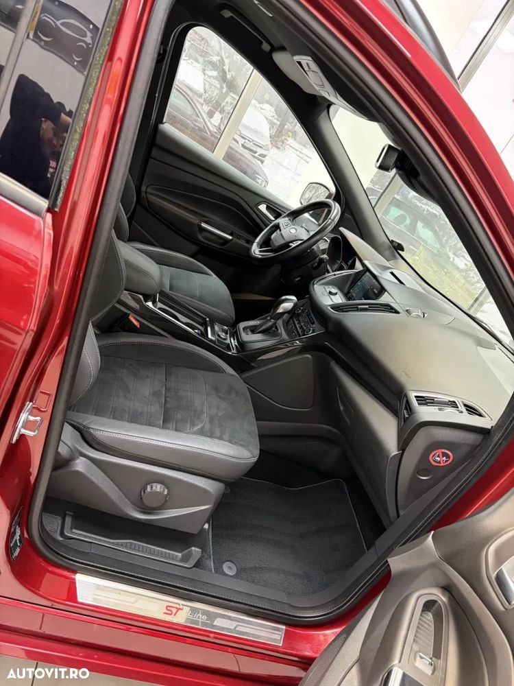 Ford Kuga - 11