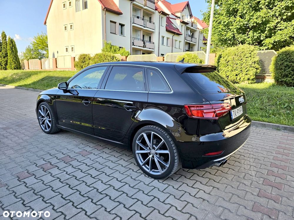 Audi A3 Sportback - 11
