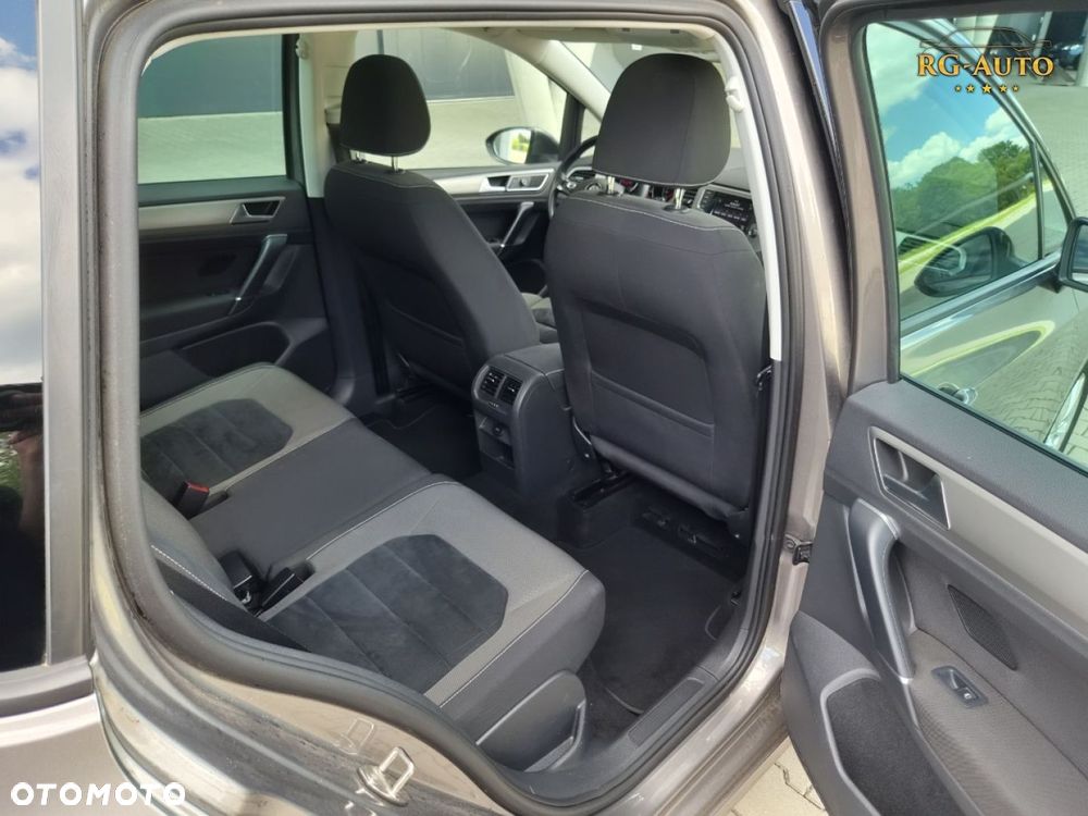 Volkswagen Golf Sportsvan - 28