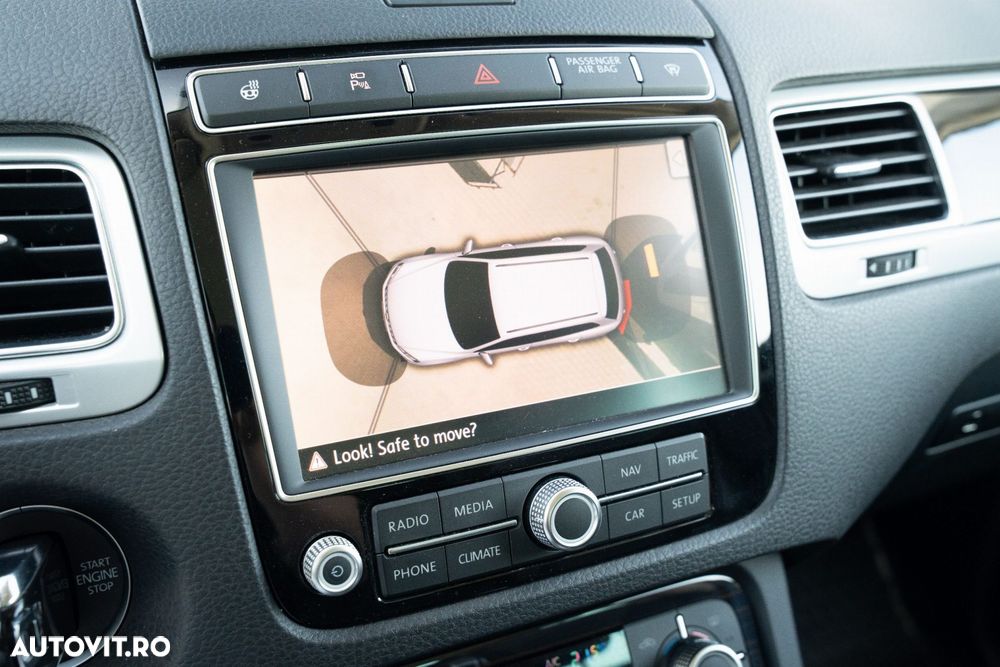 Volkswagen Touareg 3.0 V6 TDI BMT Terrain Tech - 12
