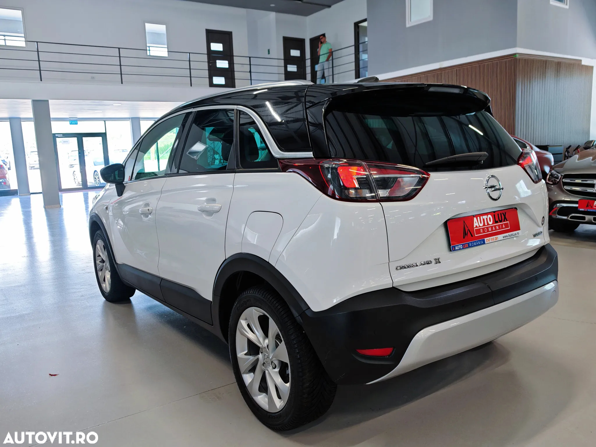 Opel Crossland X 1.2 Start/Stop Innovation Aut. - 4