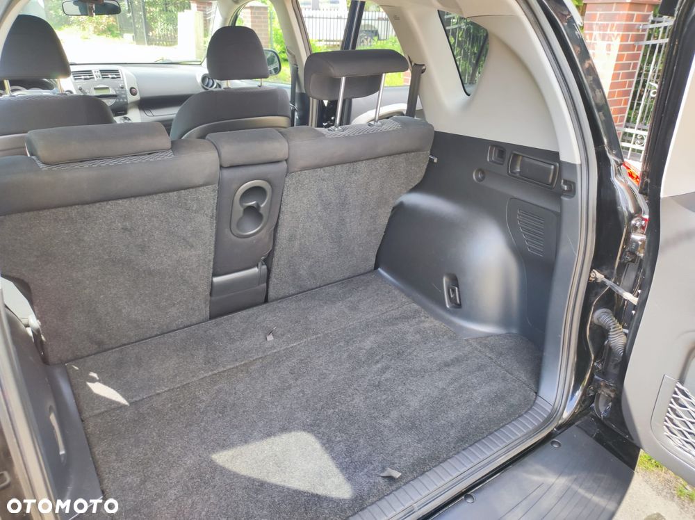 Toyota RAV4 2.0 VVT-i Sol - 23