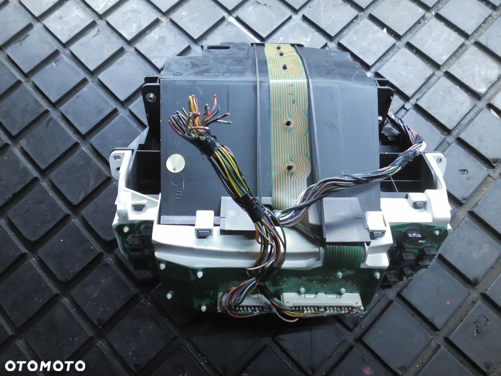 TOYOTA YARIS 1 I 1.4 D4D LICZNIK ZEGARY PRĘDKOŚCIOMIERZ 83800-0D420 - 3