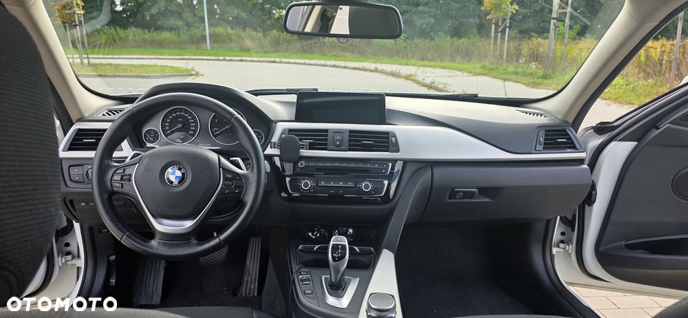 BMW Seria 3 320d Advantage sport - 18