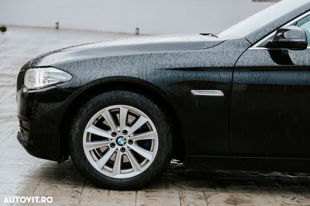 BMW Seria 5 520d Aut. Modern Line - 5