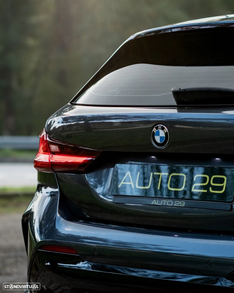 BMW 116 d Pack Desportivo M - 7