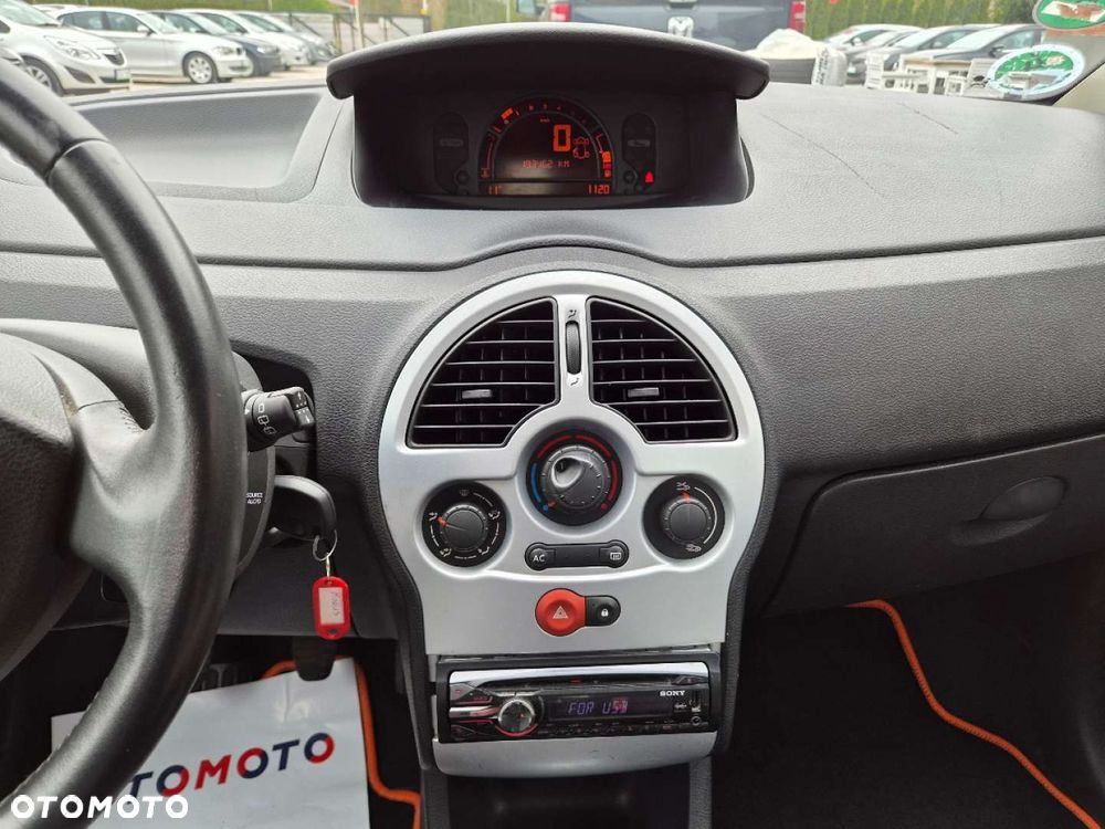 Renault Modus - 22