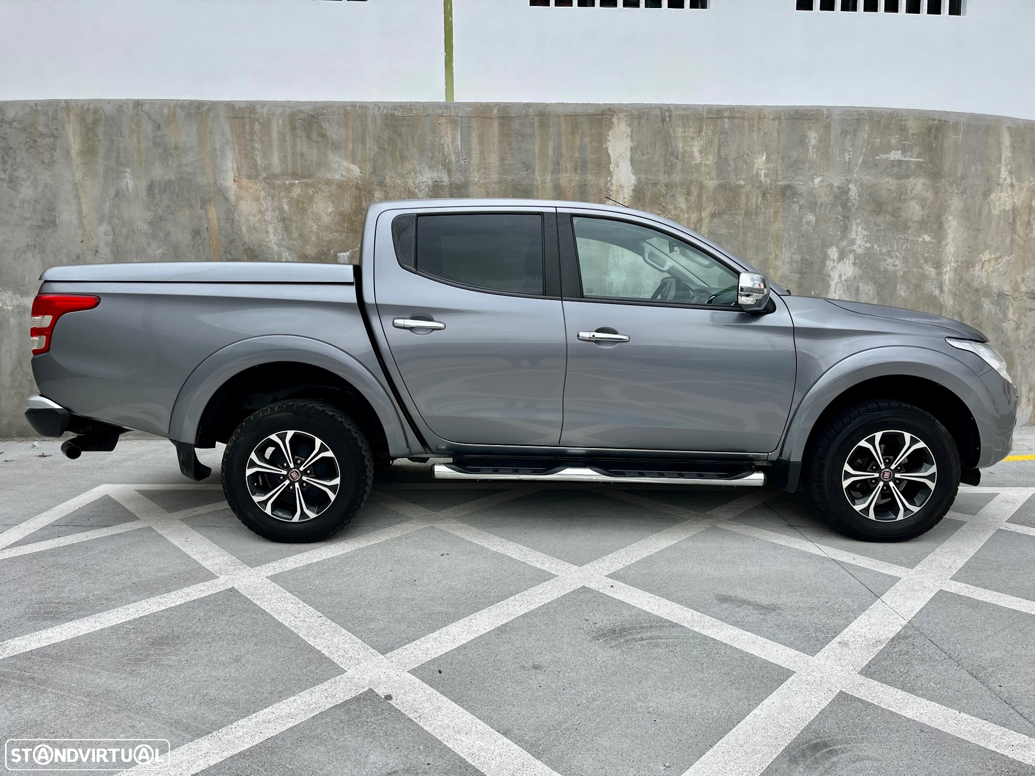 Fiat Fullback 2.4 4WD CD Adventure Auto - 19