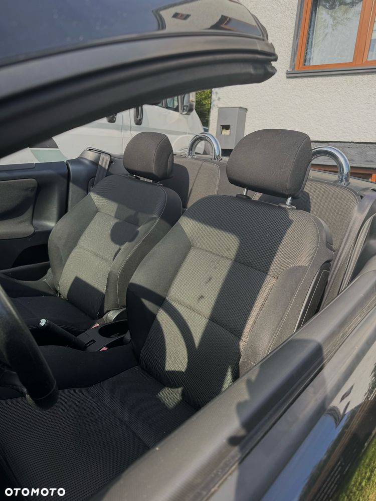 Peugeot 207 CC - 3