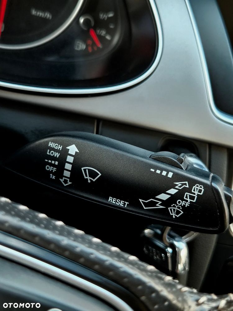 Audi A4 Avant - 33
