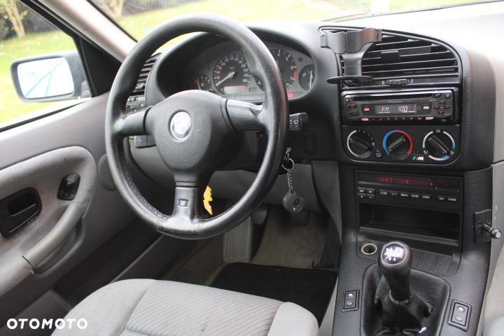 BMW Seria 3 - 9