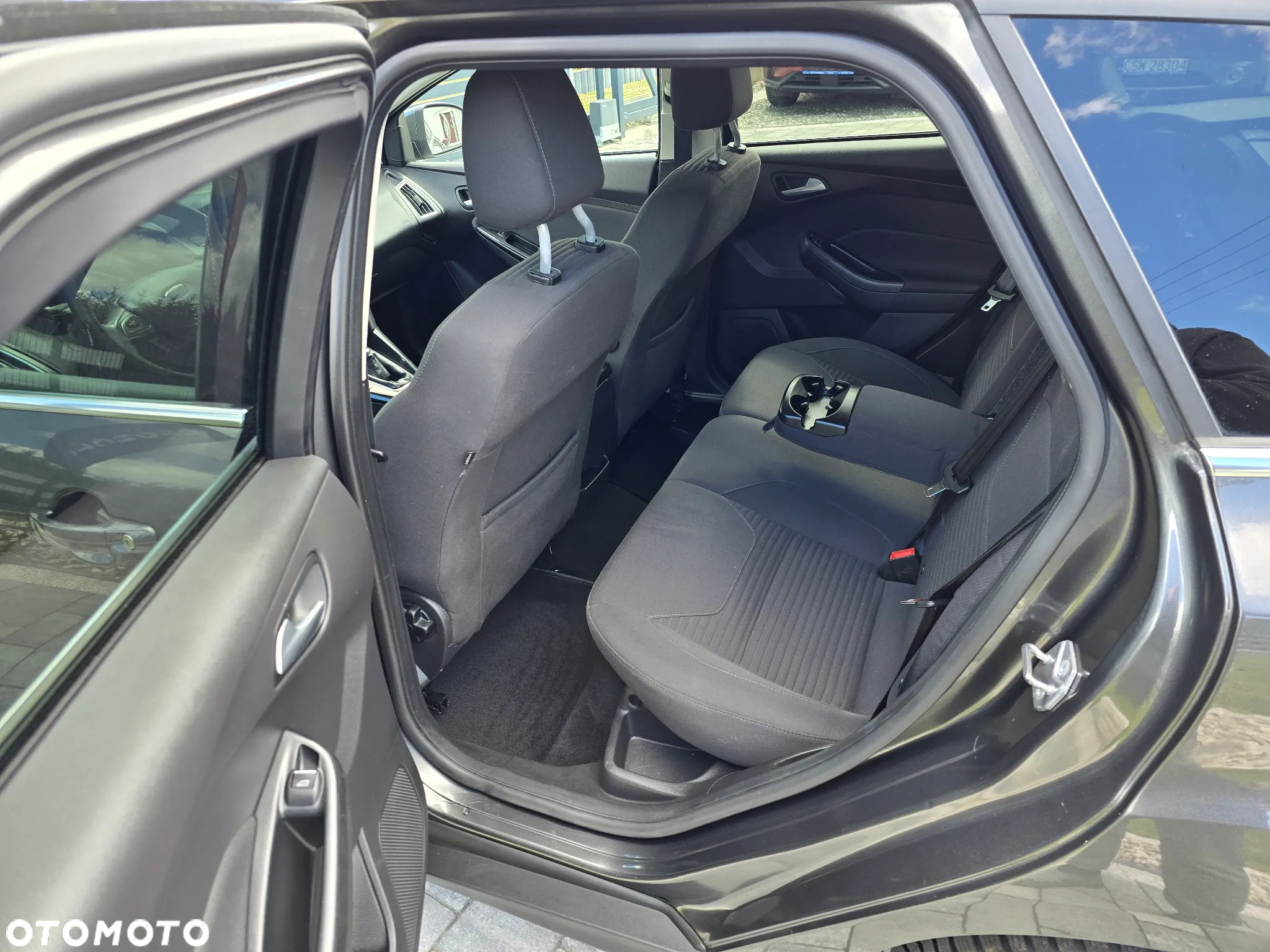 Ford Focus 1.0 EcoBoost Start-Stopp-System TITANIUM DESIGN - 12