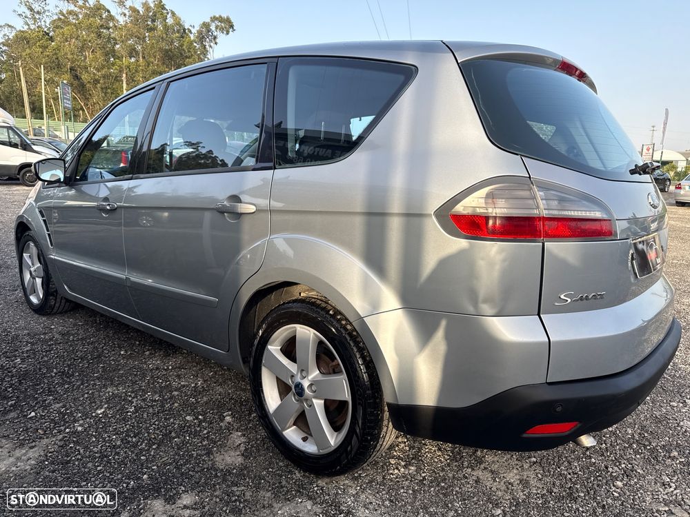 Ford S-Max 1.8 TDCi Titanium 7L - 6