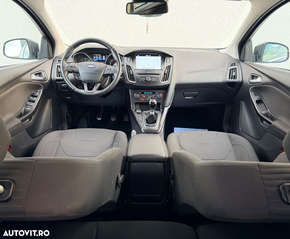 Ford Focus 2.0 EcoBlue Titanium Business - 6