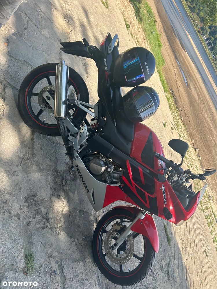 Honda CBR - 12