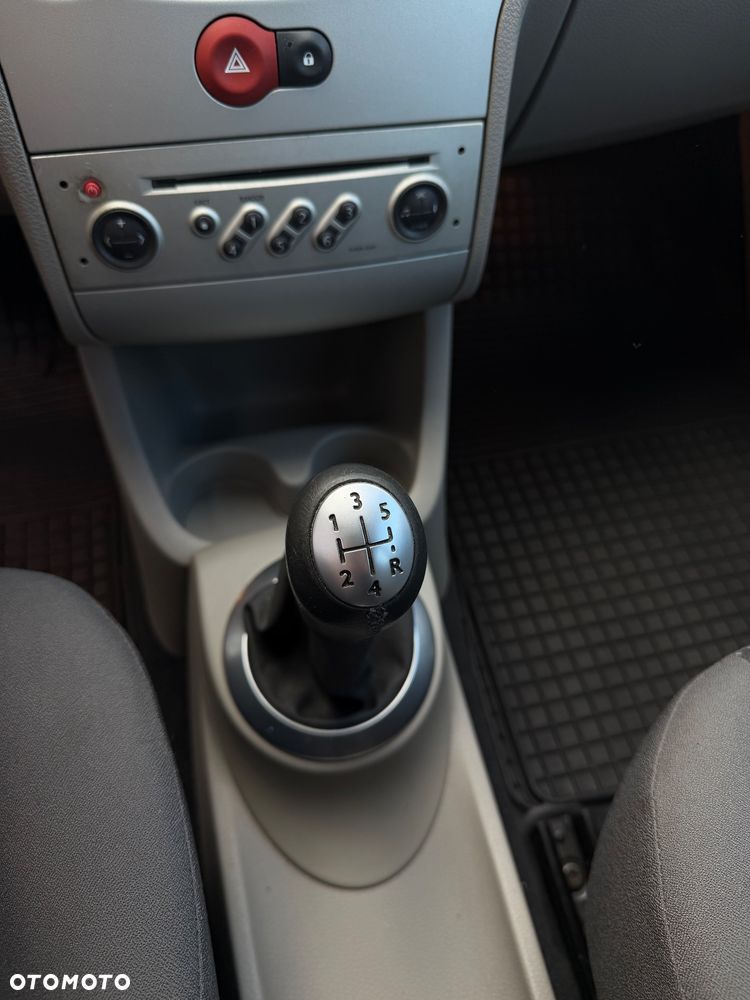 Renault Modus 1.6 16V Dynamique - 22