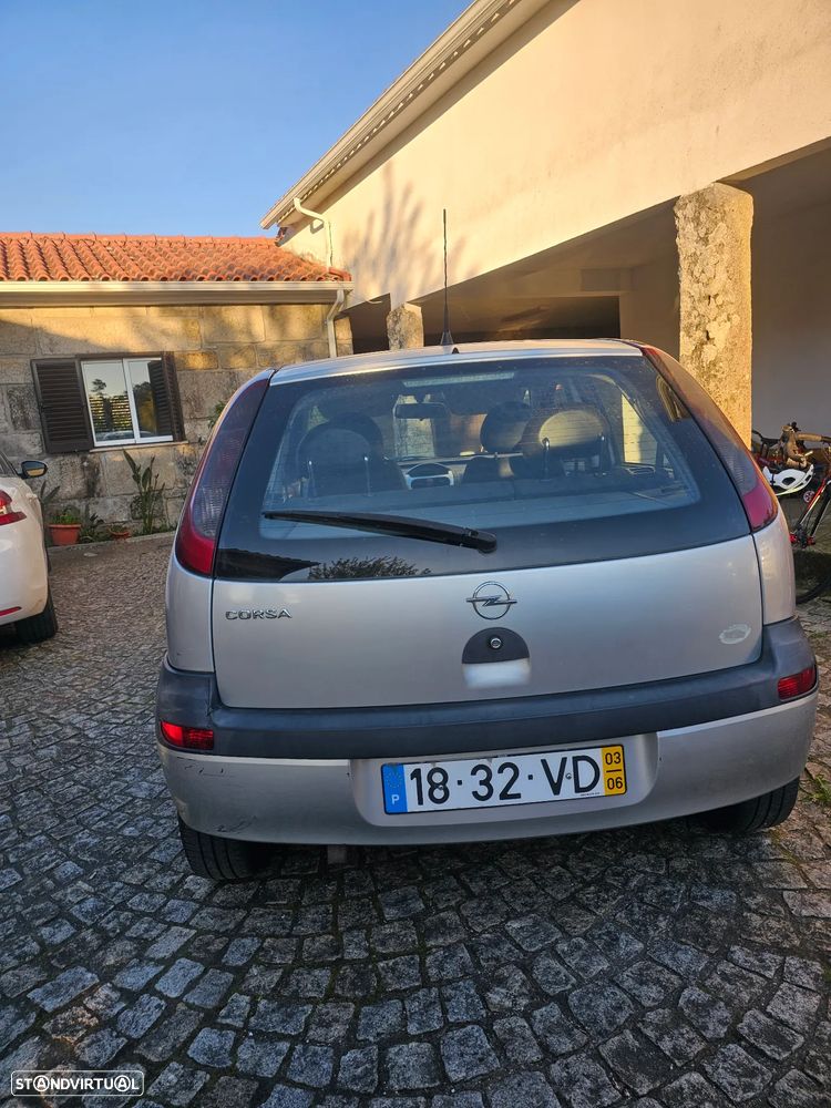 Opel Corsa - 3
