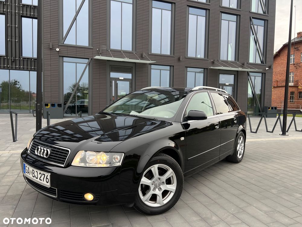 Audi A4 - 1