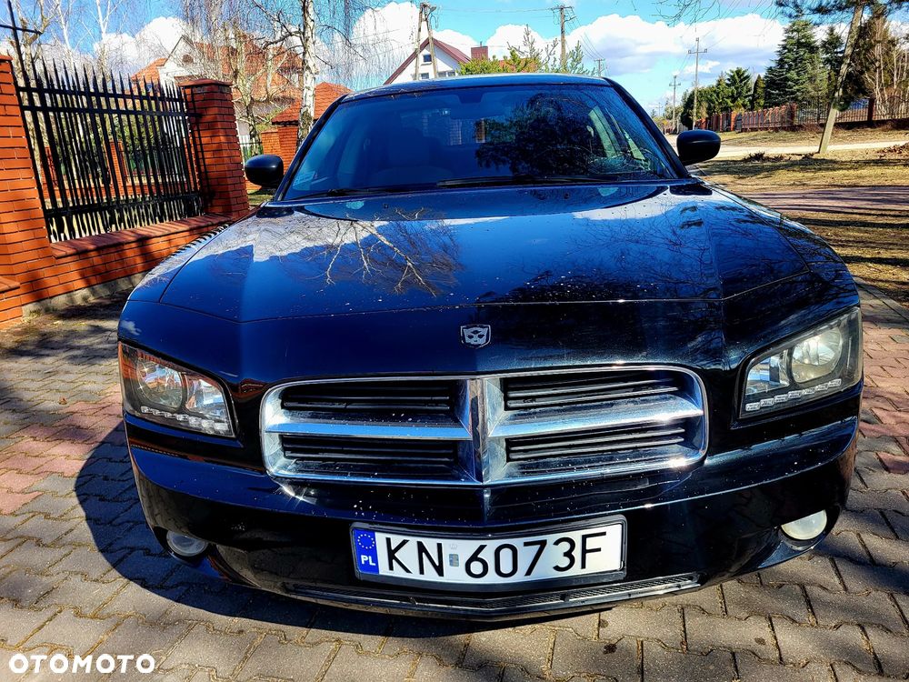 Dodge Charger 3.5 V6 Base - 2