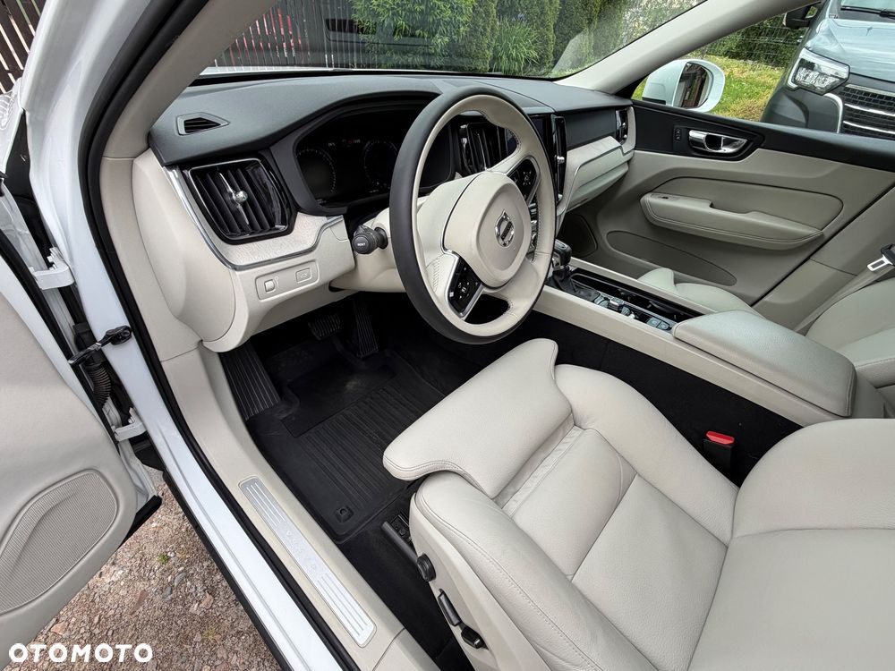 Volvo XC 60 D4 AWD Inscription - 33