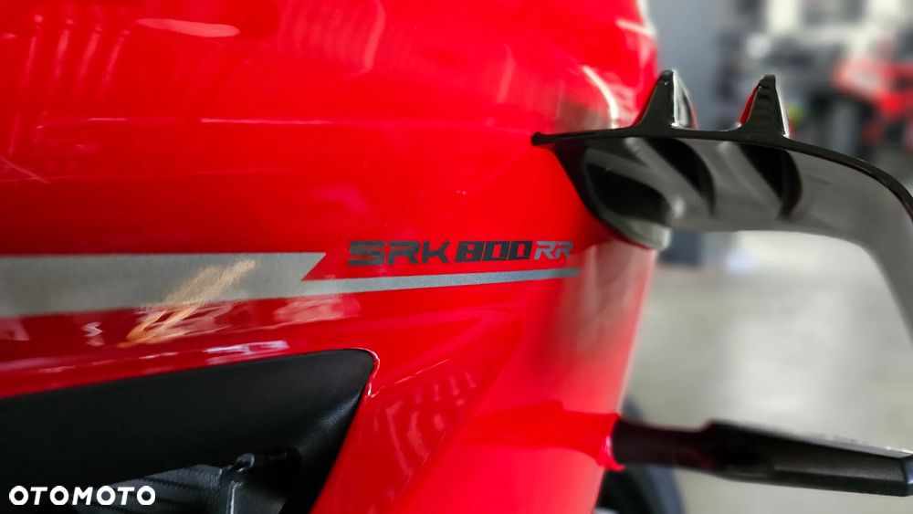 QJMOTOR SRK 800RR - 34