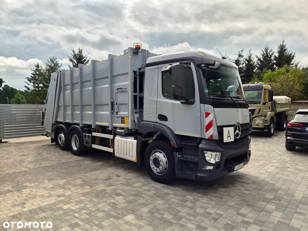 Mercedes-Benz Antos 2633 Śmieciarka Zoeller Magnum XXL 23 Euro6 - 2