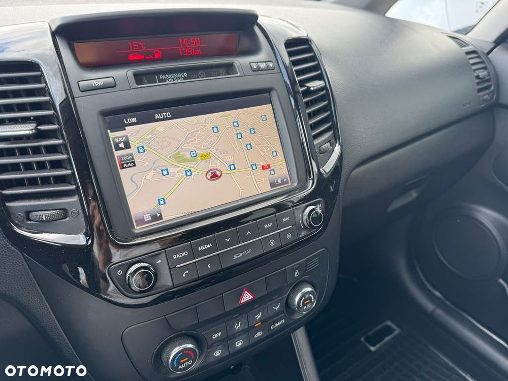 Kia Venga 1.4 Business Line - 12