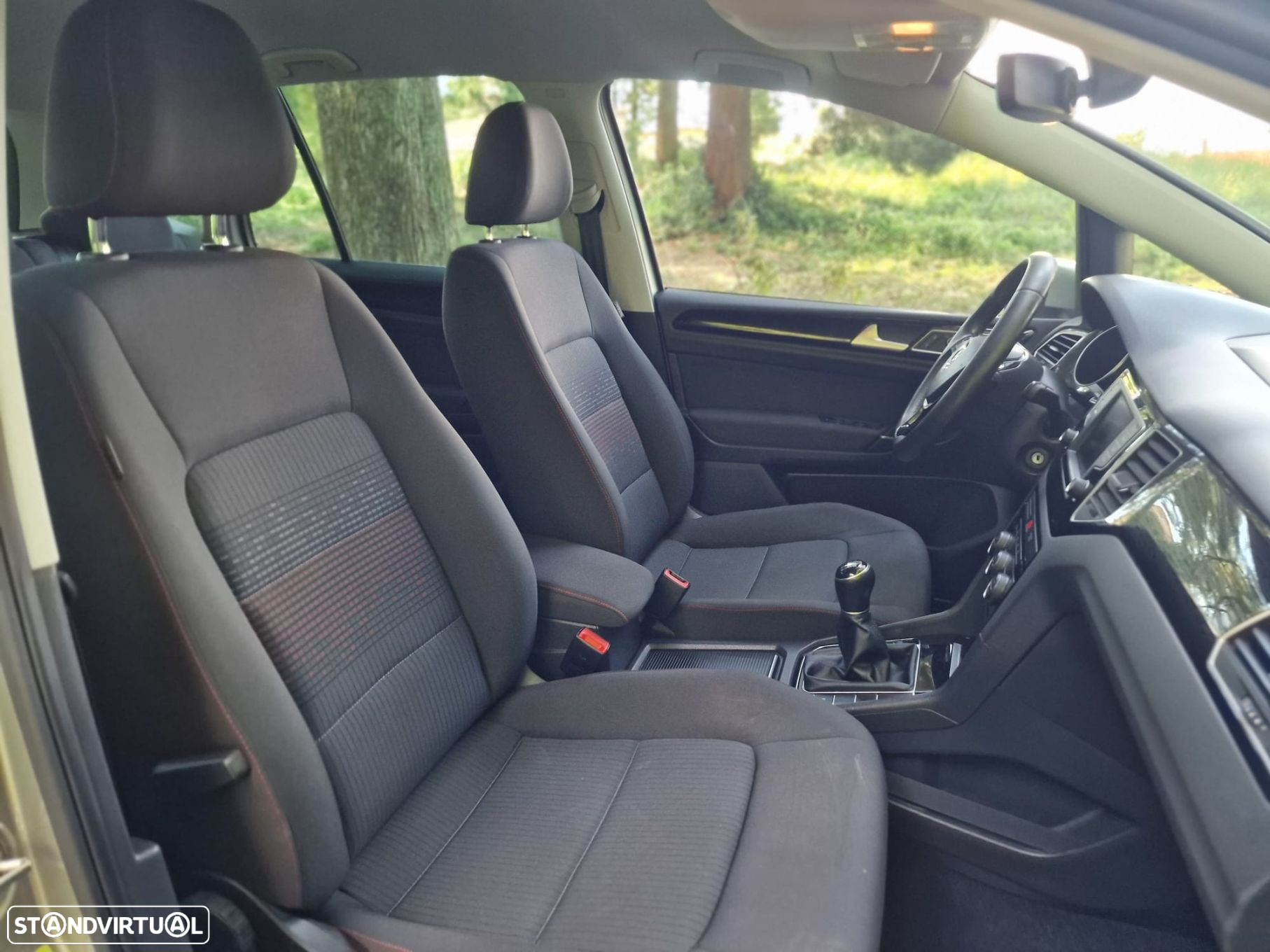 VW Golf Sportsvan - 45