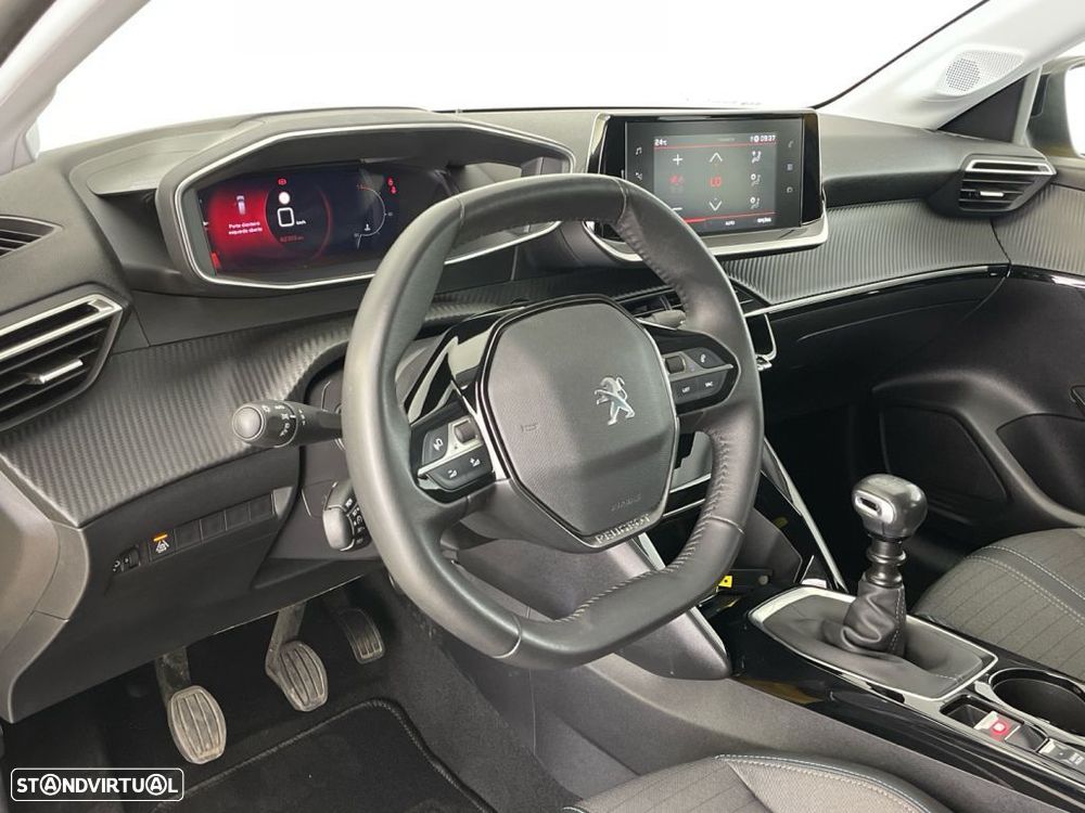 Peugeot 208 1.2 PureTech Allure - 15