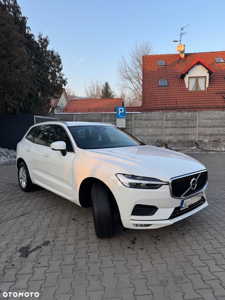 Volvo XC 60 T4 Momentum Pro - 3
