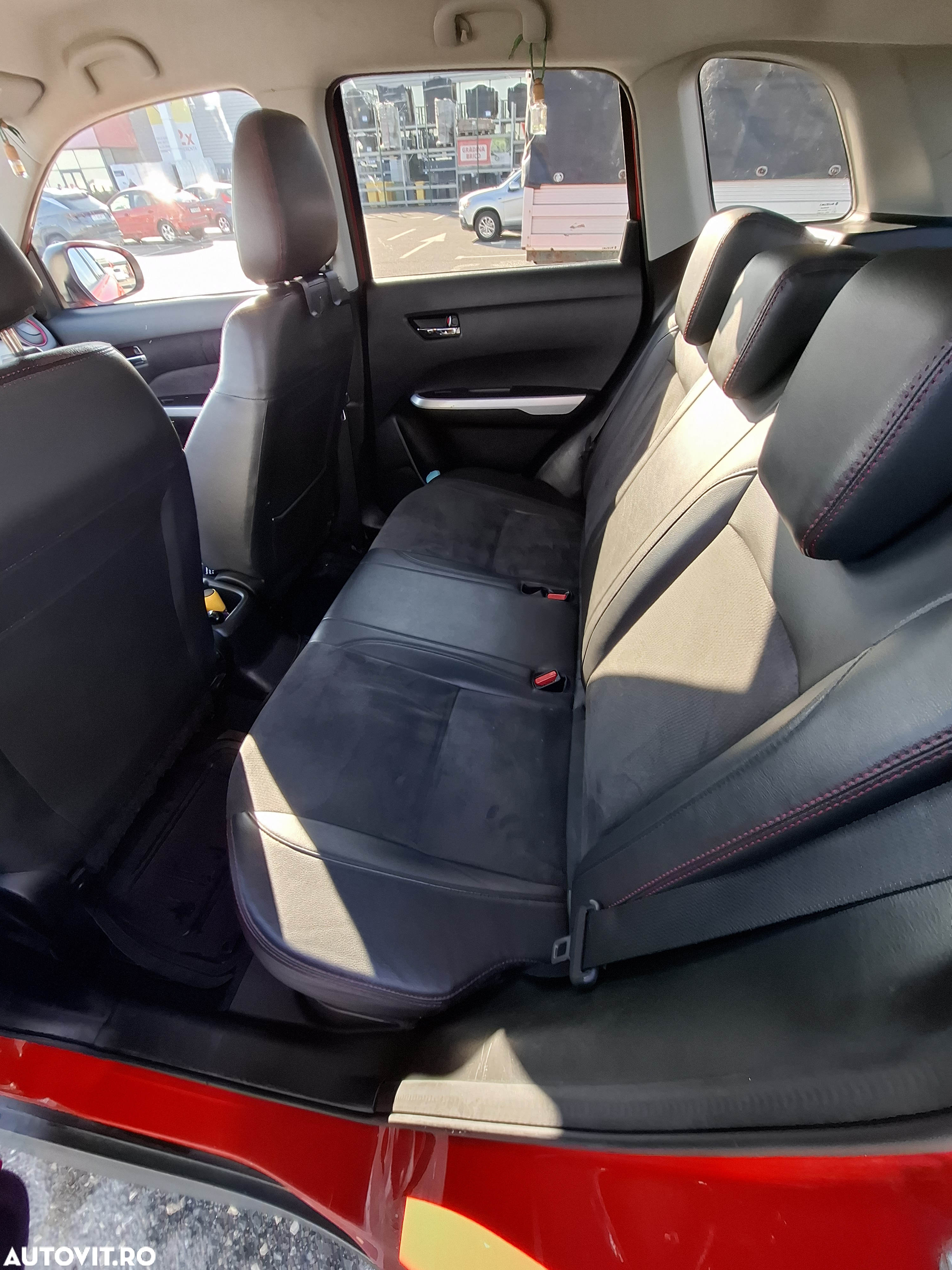 Suzuki Vitara S 1.4 Boosterjet 4X4 Aut. - 12