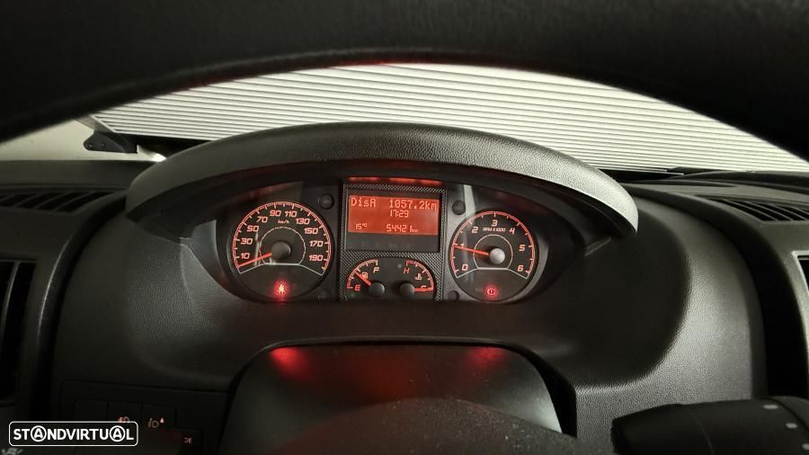 Bavaria T 650 Louis Vuitton c.central 6,5m - 31