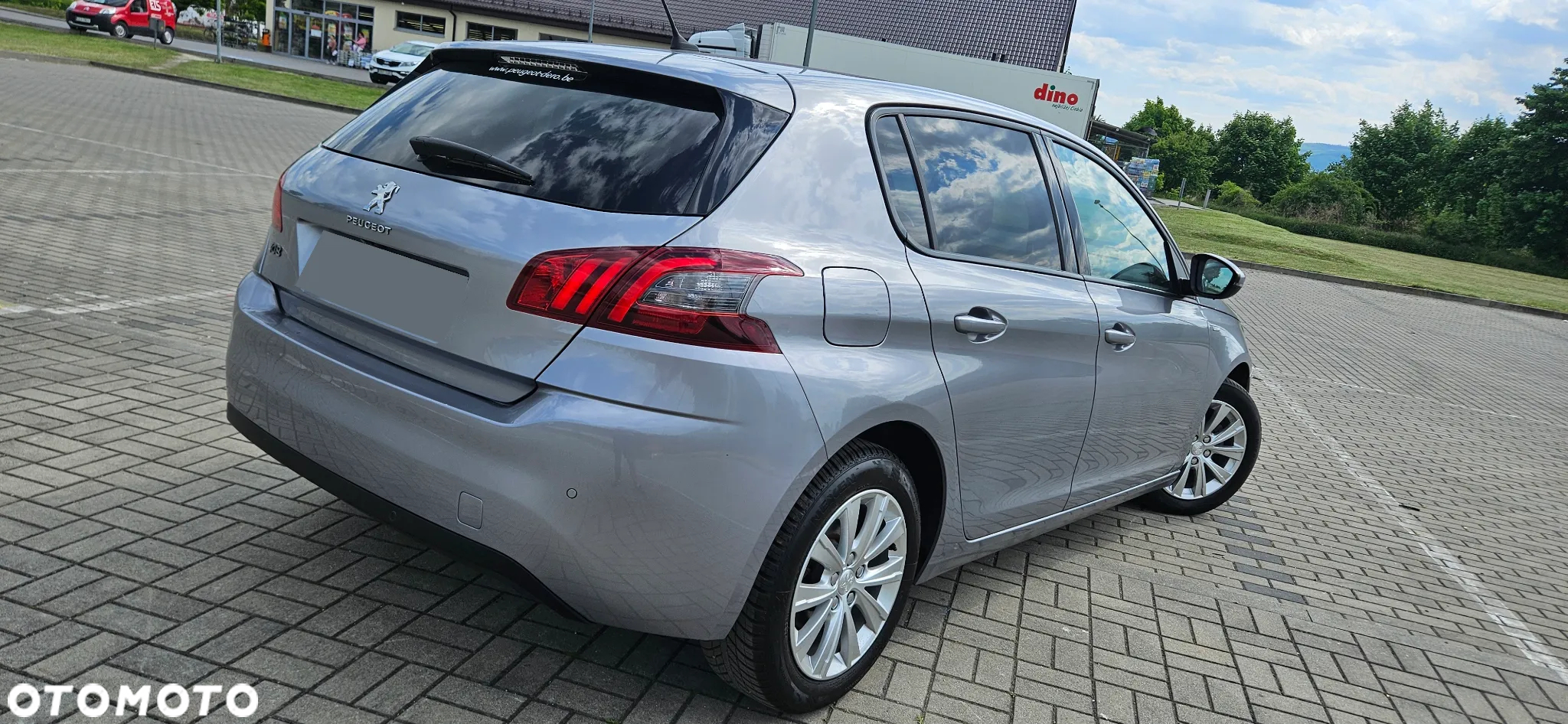 Peugeot 308 1.2 PureTech GPF Allure S&S - 4
