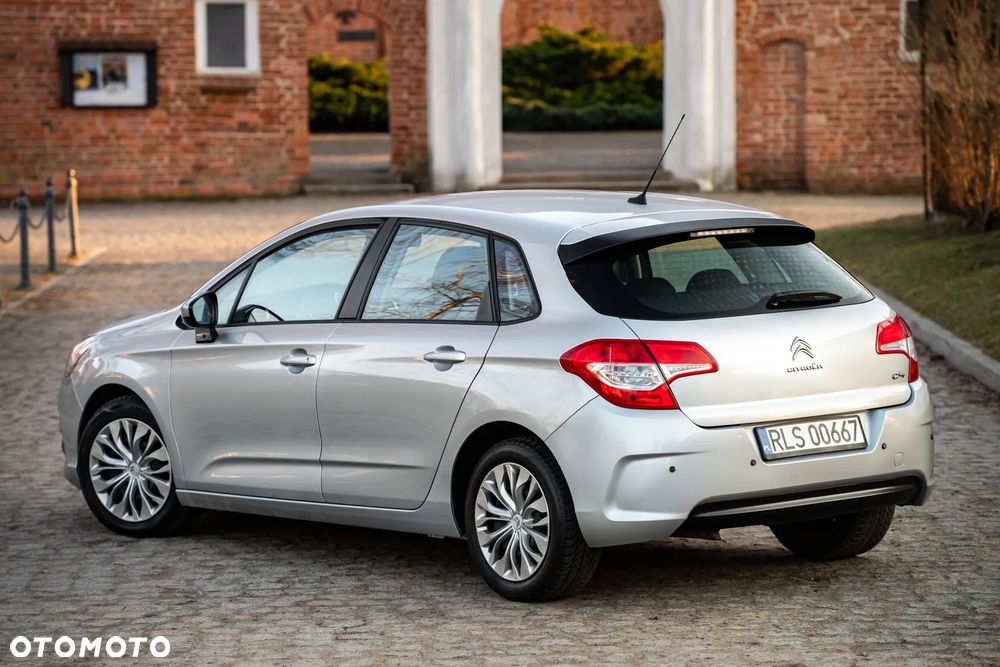 Citroën C4 1.6 VTi Attraction - 6