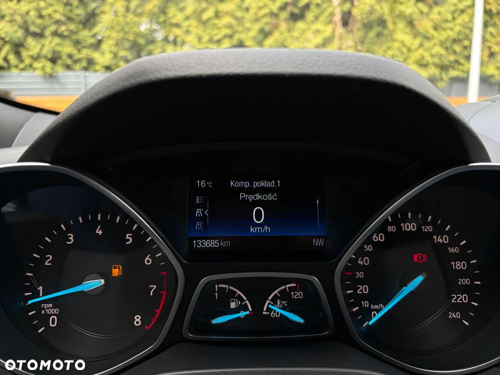 Ford Kuga 1.5 EcoBoost 2x4 ST-Line - 21