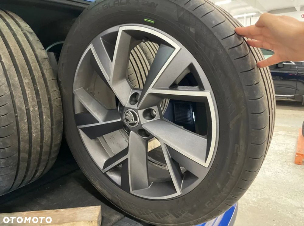 Skoda Kodiaq 2.0 TDI 4x4 Sportline DSG 7os - 8